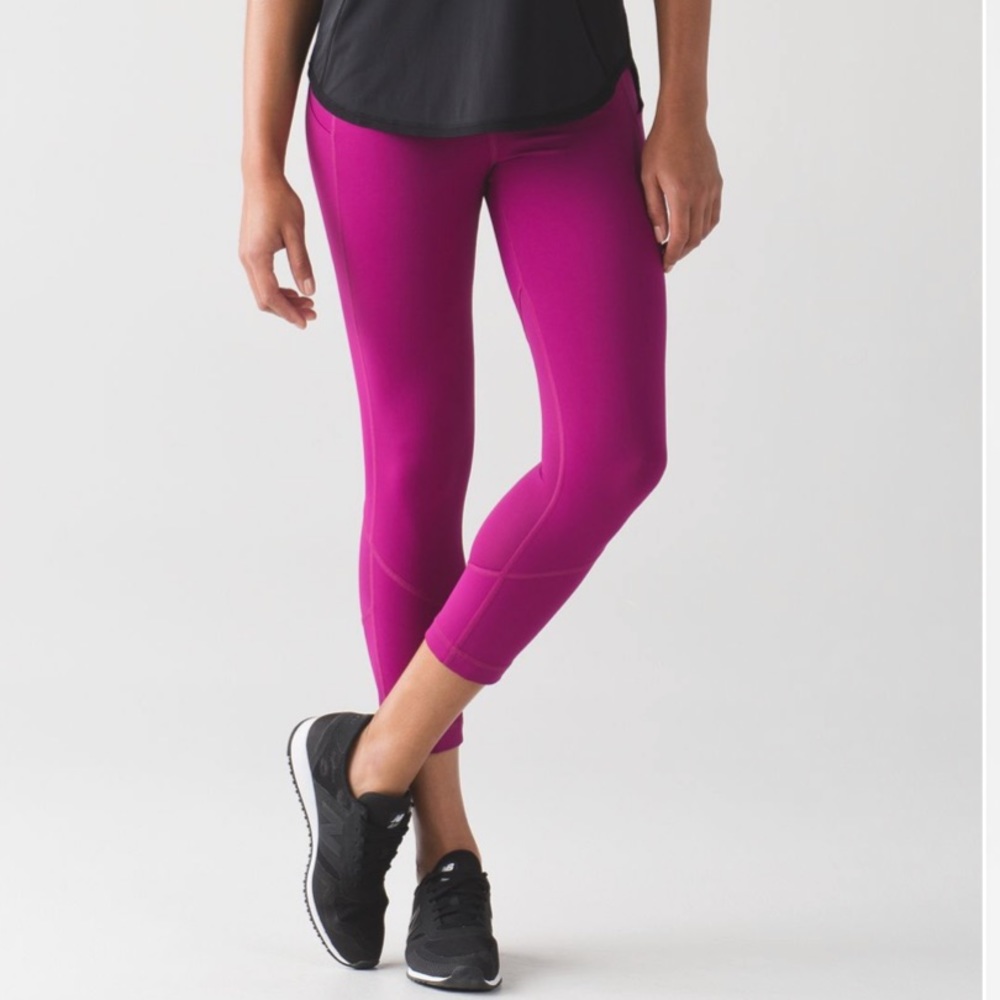 Lululemon Pace Rival Crop